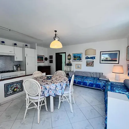 Giglio D'oro - Elba Affitti *